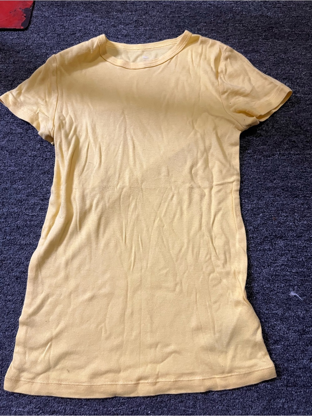 GAP Yellow Short Sleeve Crewneck Tee
